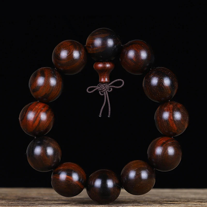 Natural Redwood Meditation Bracelet Set – Handcrafted Wooden Prayer Beads for Mindful Harmony stand